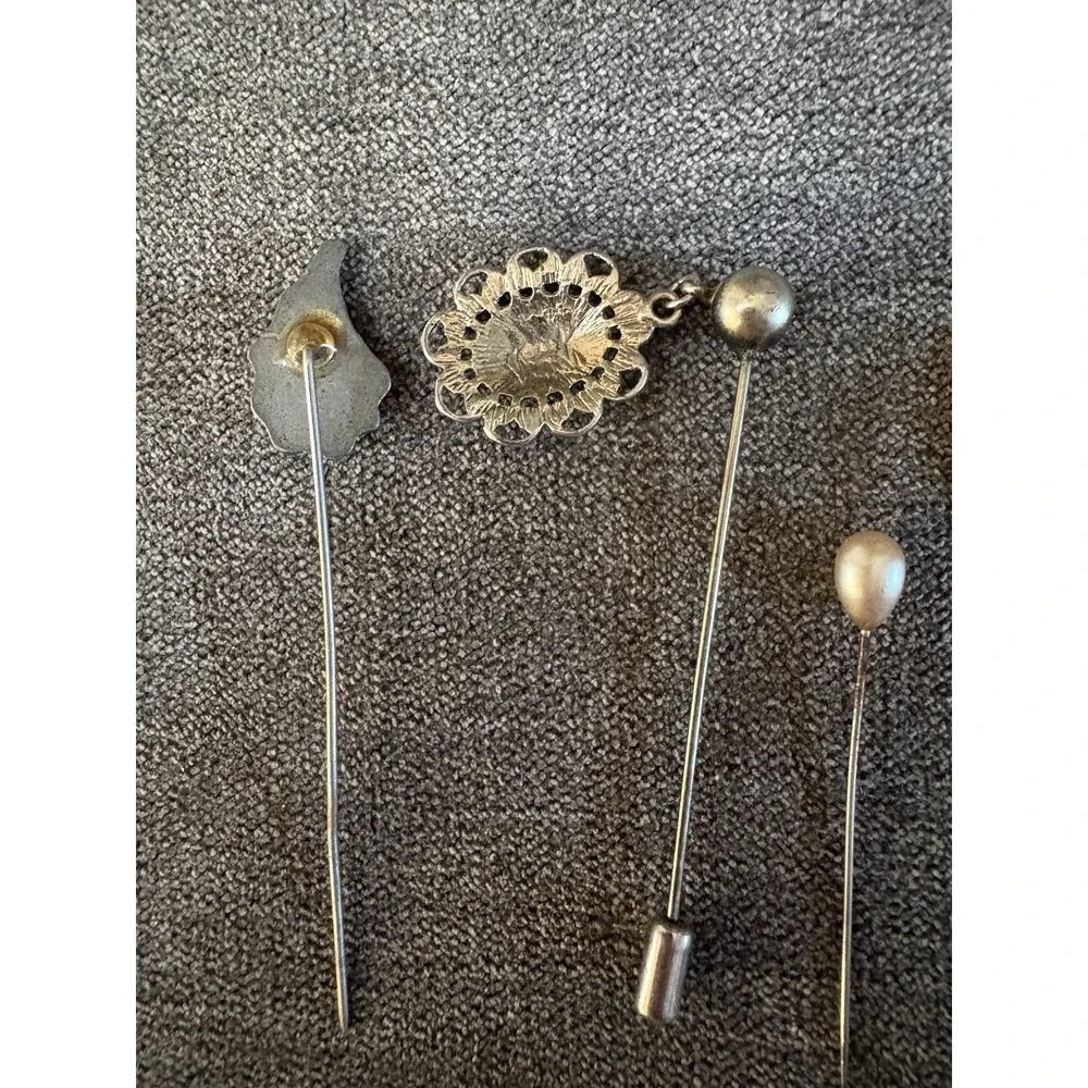 Lot Of 10 Vintage Stick Pins‎ Gold Tone, Silver Tone, Stone, Clown, Alpaca, MCM